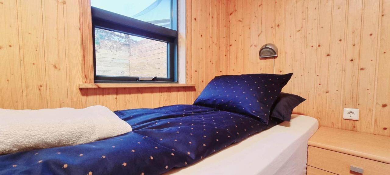 Dixon Cabin Nr. 7 / Dixon Sumarhus Nr. 7 @Kirkjubraut Talknafjordur Εξωτερικό φωτογραφία